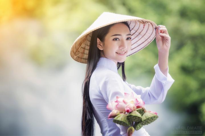 Chuyên gia Hotspot Matrix phân tích: Phú bà giàu sụ của Vbiz: Xây và marketing video